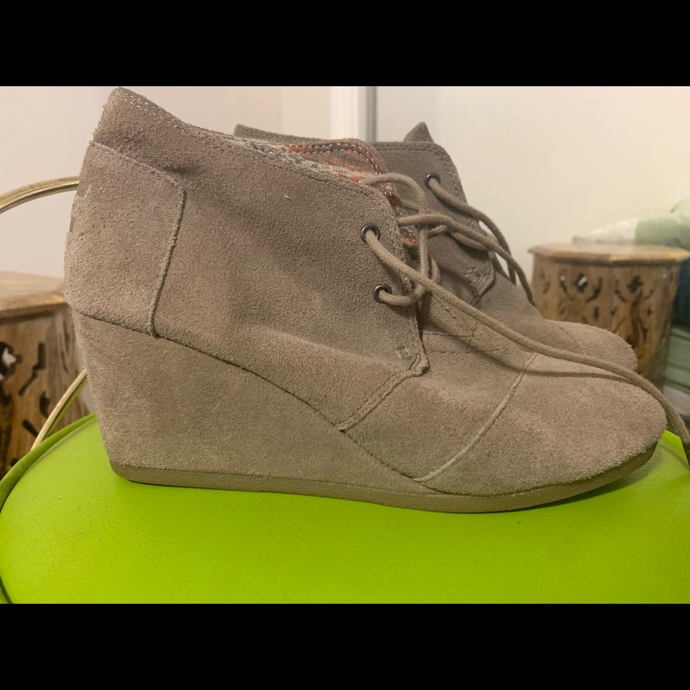 Toms wedge